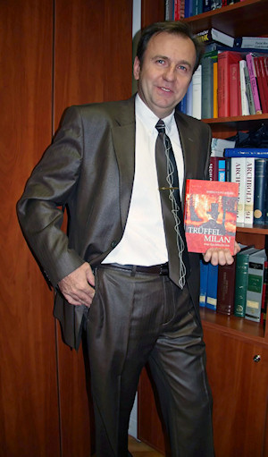 Dr. Fenyvesi Csaba egyetemi docens, PTE Állam- és Jogtudományi Kar, Büntető Eljárásjogi és Kriminalisztikai Tanszék