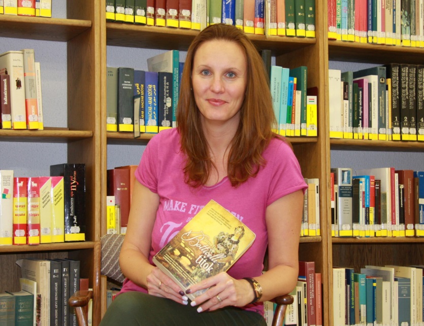 Turcsics Annamária könyvtáros ajánlásával (PTE BTK Tóth József Bölcsészettudományi és Természettudományi Kari Szakkönyvtár)